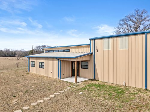 2800 Cr 2330, Mineola, TX, 75773 | Card Image