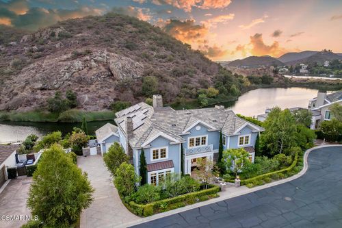 2385 Calbourne Ct, Westlake Village, CA, 91361 | Card Image