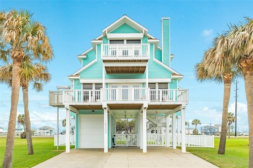 18302 E De Vaca, Galveston, TX, 77554-1044 | Card Image