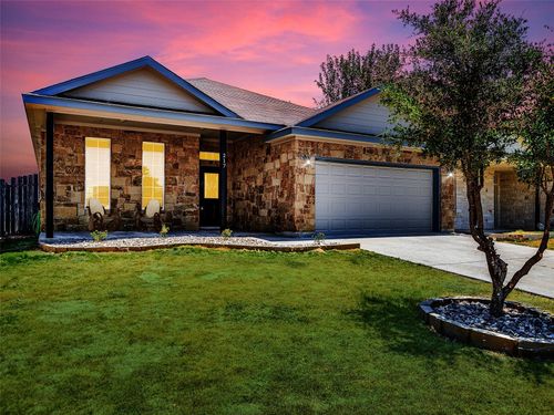 217 Geode Ln, Jarrell, TX, 76537-1466 | Card Image