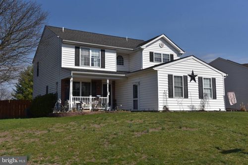 2026 Valley View Dr, QUAKERTOWN, PA, 18951-3876 | Card Image