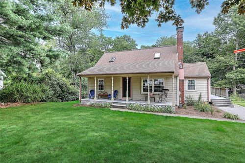 103 Walnut St, Mansfield, MA, 02048-1117 | Card Image