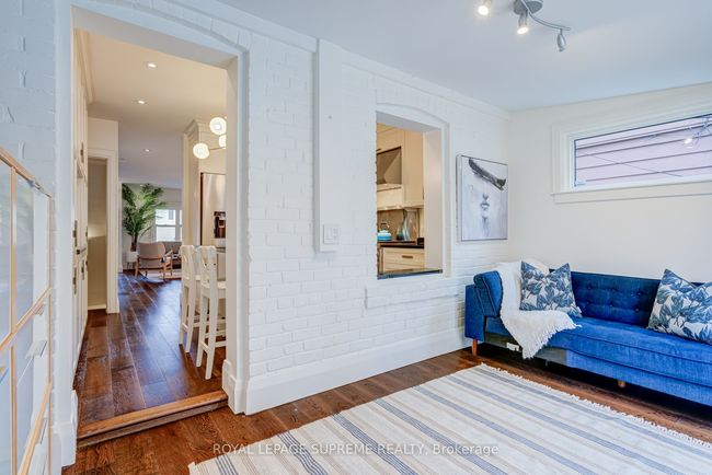 36 Walpole Ave, House attached with 4 bedrooms, 2 bathrooms and null parking in Toronto ON | Image 19