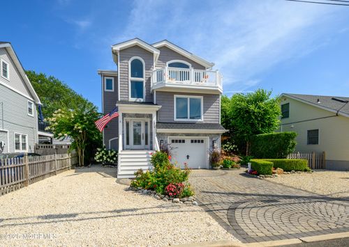 1805 Beach Ave, LONG BEACH TOWNSHIP, NJ, 08008-2356 | Card Image