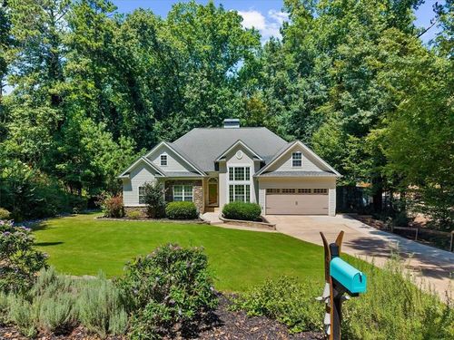9431 Ponderosa Trl, Gainesville, GA, 30506-5919 | Card Image
