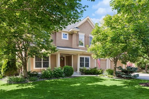 2404 Fieldstone Curv, Woodbury, MN, 55129-6209 | Card Image