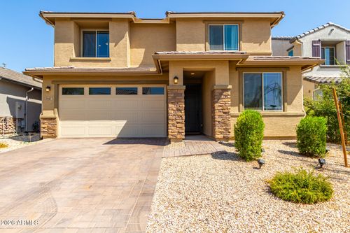 5607 N 87th Dr, Glendale, AZ, 85305-2226 | Card Image