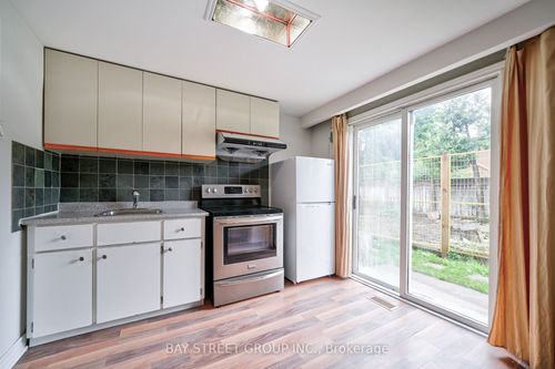 wo-basement-239 Crestwood Rd, Thornhill, ON, L4J1A8 | Card Image