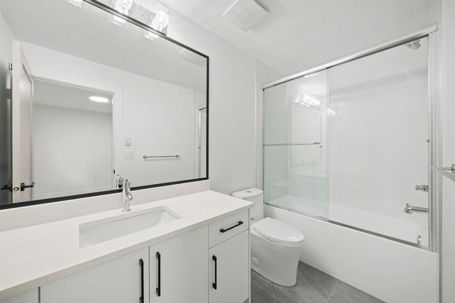 5628 Chaffey Ave, Home with 6 bedrooms, 5 bathrooms and 2 parking in Burnaby BC | Image 35