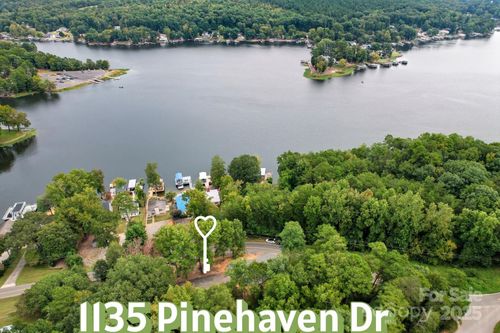 1135 Pinehaven Dr, New London, NC, 28127-9335 | Card Image