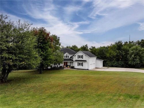 2641 Greenwood Dr, Ottawa, KS, 66067-8998 | Card Image