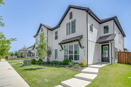 2117 Eastus Ln, Aledo, TX, 76008-2131 | Card Image