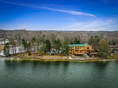 8805 & 8815 Ellis Road, Springfield Charter Township, MI, 48348 | Card Image