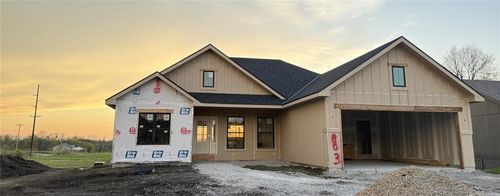 803 Timberline Dr, Cameron, MO, 64429-1578 | Card Image