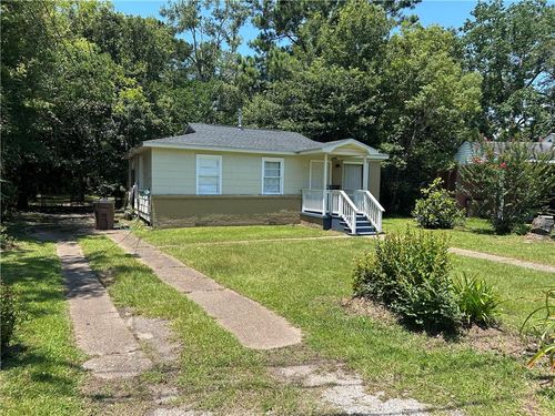 1427 Daytona Dr, Mobile, AL, 36605-3556 | Card Image