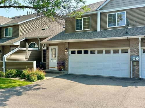 178 Primrose Ct, Vadnais Heights, MN, 55127-6150 | Card Image