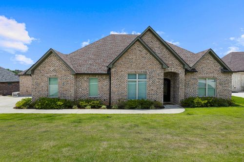 3005 Fairway Oaks Ln, Longview, TX, 75605-2652 | Card Image