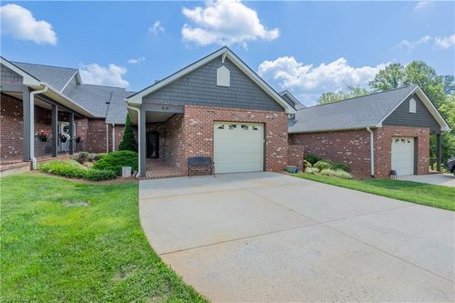 102 Hazelnut Ct, Mount Airy, NC, 27030-7300 | Card Image