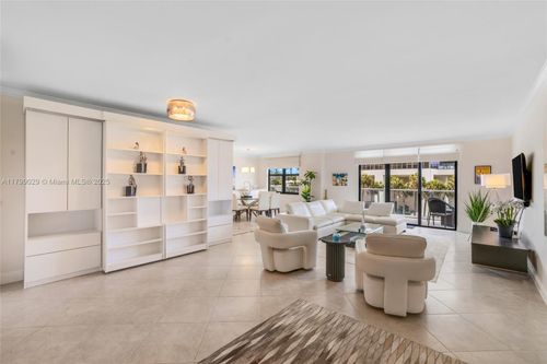 5s-9801 Collins Ave, Bal Harbour, FL, 33154-1815 | Card Image