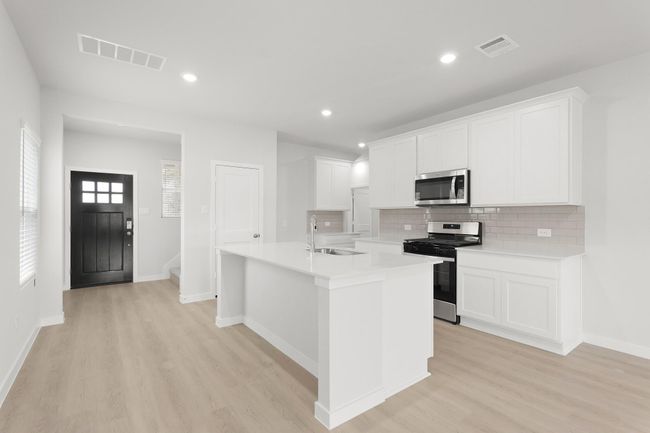 110 Alset Cir, House other with 4 bedrooms, 3 bathrooms and 2 parking in Magnolia TX | Image 11