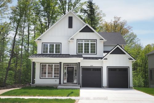 220 Jeffrey Pl, Kitchener, ON, N2C0C2 | Card Image