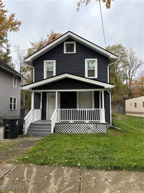 634 Spicer St, Akron, OH, 44311-1835 | Card Image