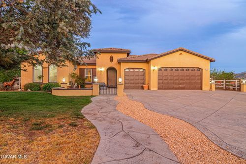 33442 Desert Rd, Acton, CA, 93510-1368 | Card Image