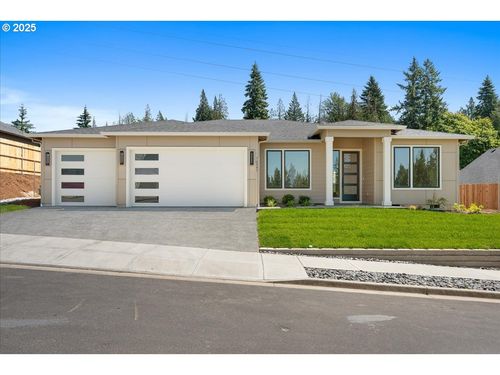 16803 Ne 38th Ave, Vancouver, WA, 98686-2745 | Card Image