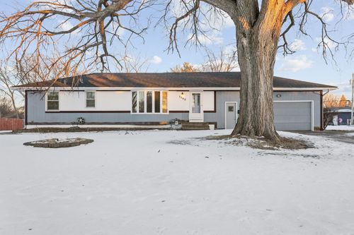 7048 Kentucky Ave N, Brooklyn Park, MN, 55428-1654 | Card Image