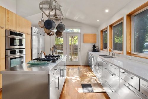 3514 Bridle Path, Austin, TX, 78703-2608 | Card Image