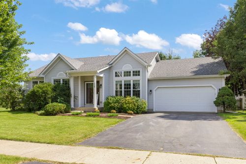 710 Cornell Dr, Oswego, IL, 60543-8670 | Card Image