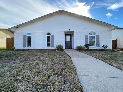 2032 Kings Rd, Carrollton, TX, 75007-3149 | Card Image