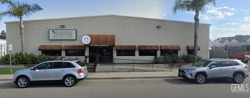 4608 District Boulevard, Bakersfield, CA, 93313 | Card Image