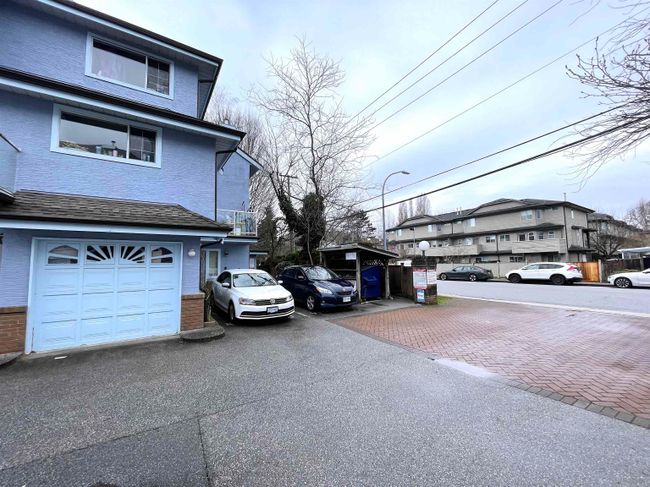 1 - 8780 Bennett Road, Townhouse with 3 bedrooms, 3 bathrooms and 2 parking in Richmond BC | Image 2