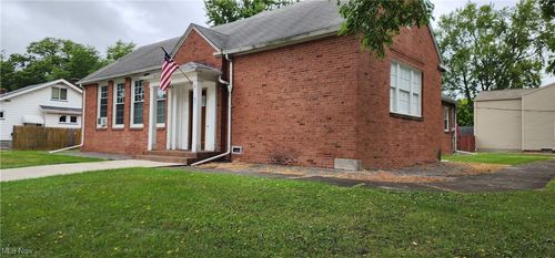 920 Perkinswood Blvd Ne, Warren, OH, 44483-4416 | Card Image