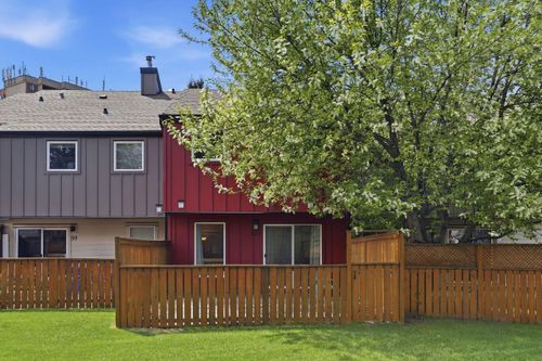 100-4740 Dalton Drive Nw, Calgary, AB, T3A2H4 | Card Image