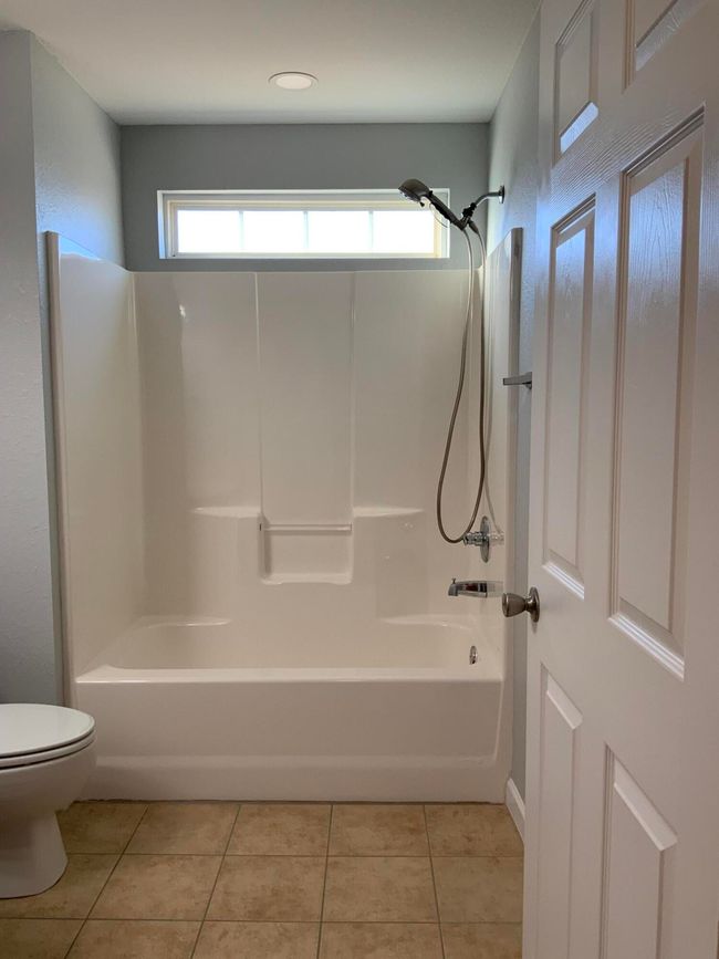 1702 Cedar Creek Dr, Home with 3 bedrooms, 2 bathrooms and 1 parking in Rossville GA | Image 14