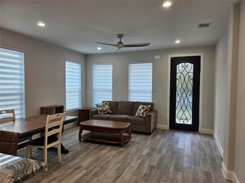 2311 Benbrook Dr, Fort Worth, TX, 76110 | Card Image