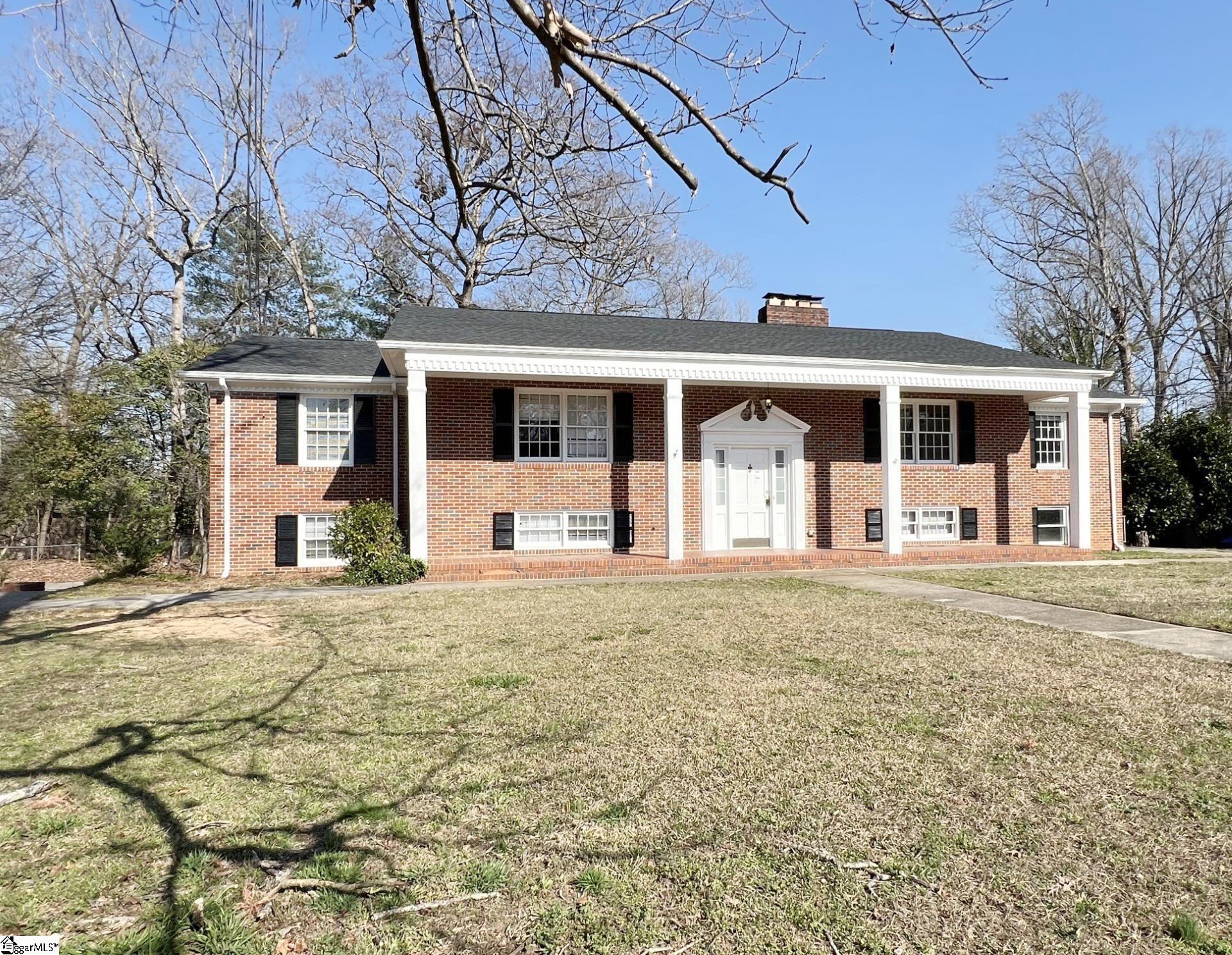 Howell Rd, Greenville, SC 29615