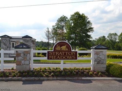 139 Salvatore Ct, Bridgewater, NJ, 08807-5646 | Card Image
