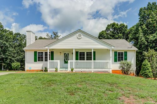 173 Pine Tag Ln, Appomattox, VA, 24522-4069 | Card Image