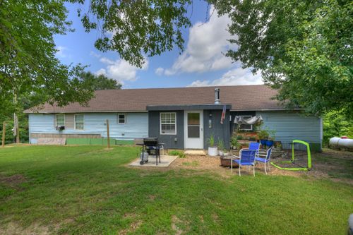 203 Cambridge Ln, Pineville, MO, 64856-8243 | Card Image