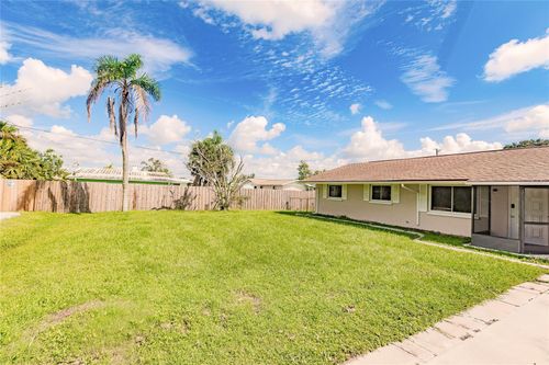 1099 Iowa Ave, ENGLEWOOD, FL, 34223-2524 | Card Image