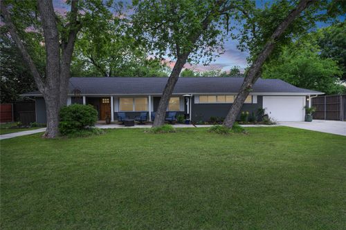 805 Finch Avenue, Mckinney, TX, 75069 | Card Image