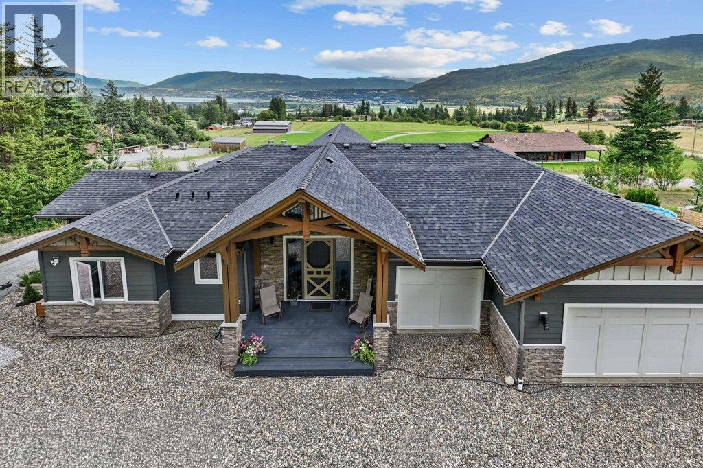 Residential in Salmon Arm 5