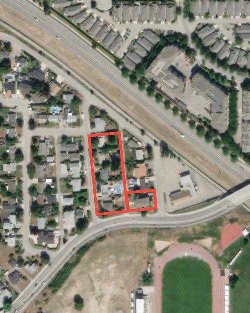 1413 E Cherry Crescent, No City Value, BC, V1Y3Y2 | Card Image