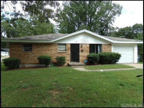 48 S Wakefield Dr, Little Rock, AR, 72209-2921 | Card Image