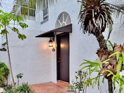 158-4635 Nw 97th Pl, Doral, FL, 33178-1965 | Card Image