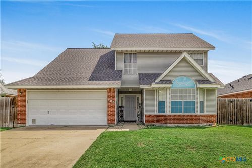 108 Portsmouth Cir, Victoria, TX, 77904-2560 | Card Image