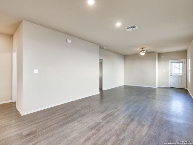340 Saddle Rdg, House other with 3 bedrooms, 2 bathrooms and null parking in Cibolo TX | Image 11
